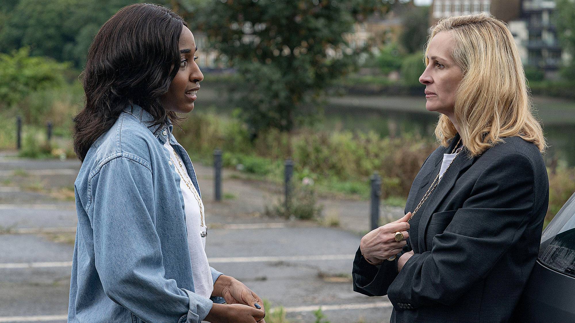 Ayo Edebiri as Maggie and Julia Roberts as Alma in &quot;After the Hunt&quot; movie (2025)