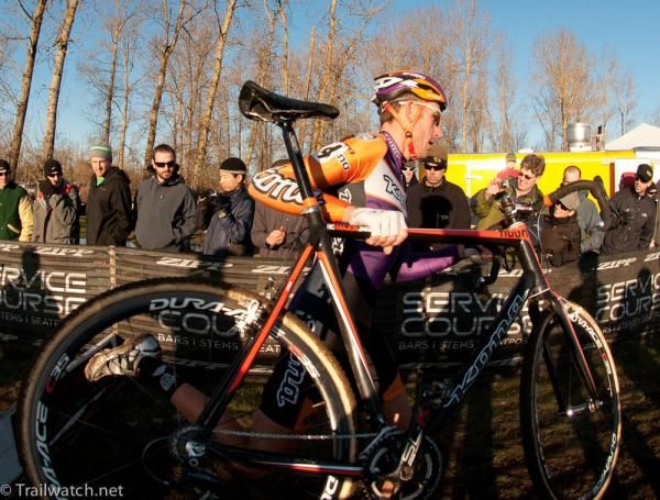 Ryan Trebon (Kona) leading the race at the barriers.