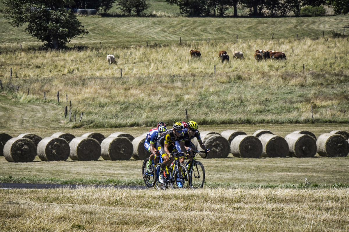 The early breakaway in action during stage 16 at the Tour de France