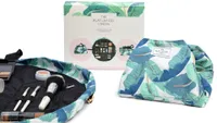 Flat lay co