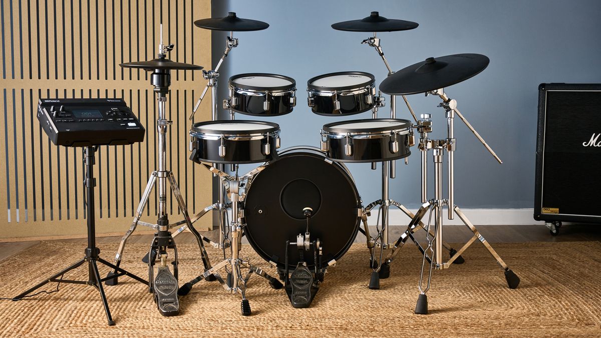 Roland VAD316