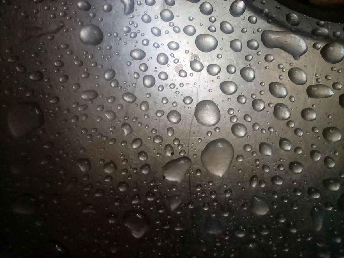 A macro picture of water droplets