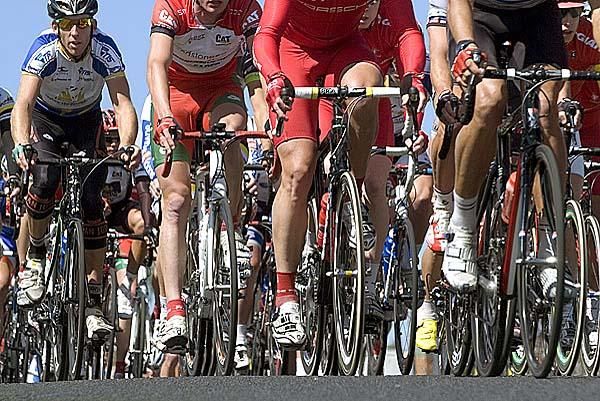 Sean Sullivan (far left) of the DiscoverTasmania.com/TIS team in action during the sixth stage in Ulverstone.