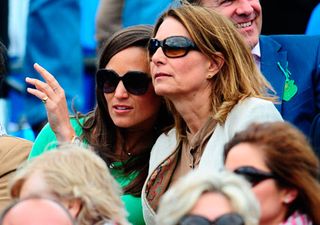 Pippa and Carole Middleton watch Andy Murray at the AEGON tournament