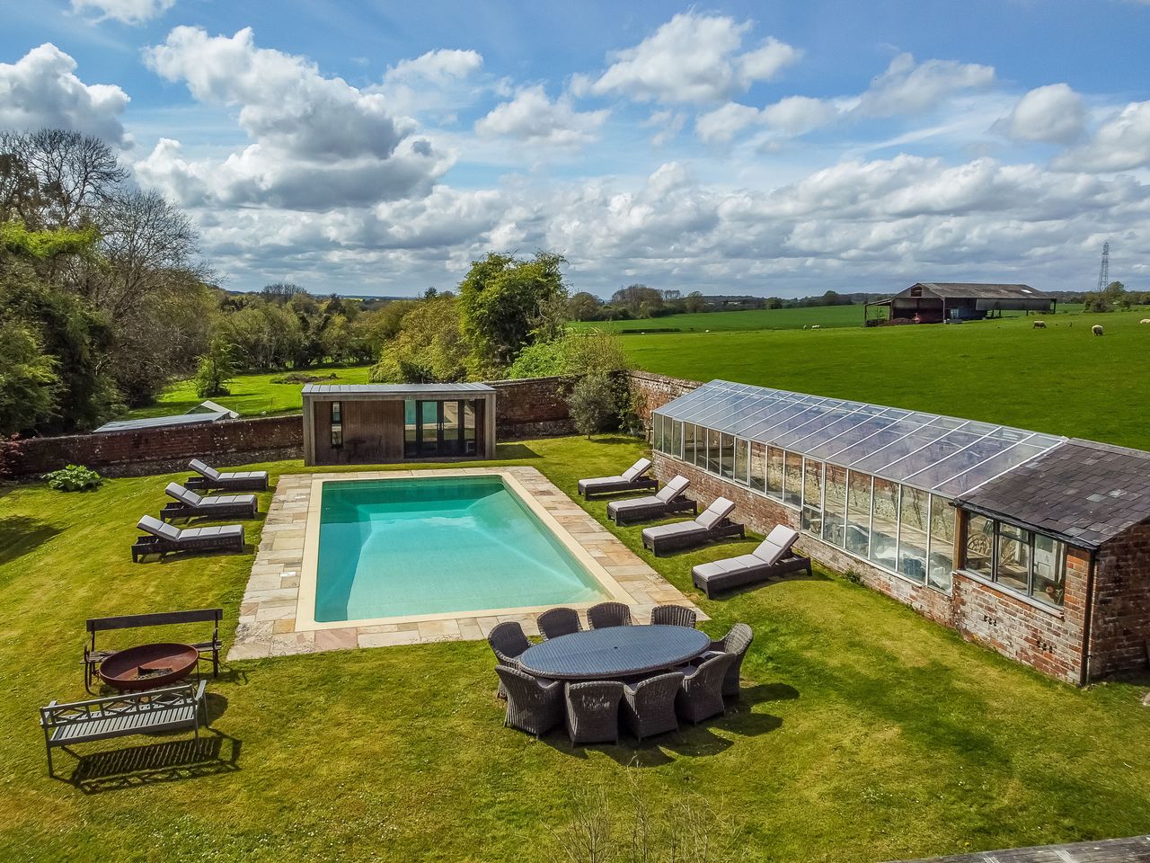 Images of Lyewood House in Hampshire