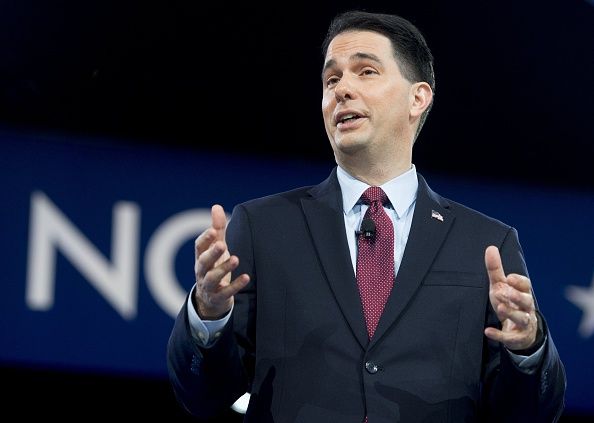 Scott Walker endorses Cruz. 