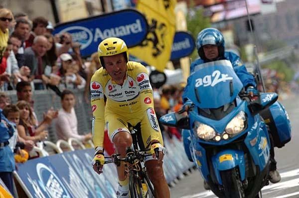 Iban Mayo (Saunier Duval-Prodir) is not too fond of riding time trials. His preferred terrain is coming up, though.