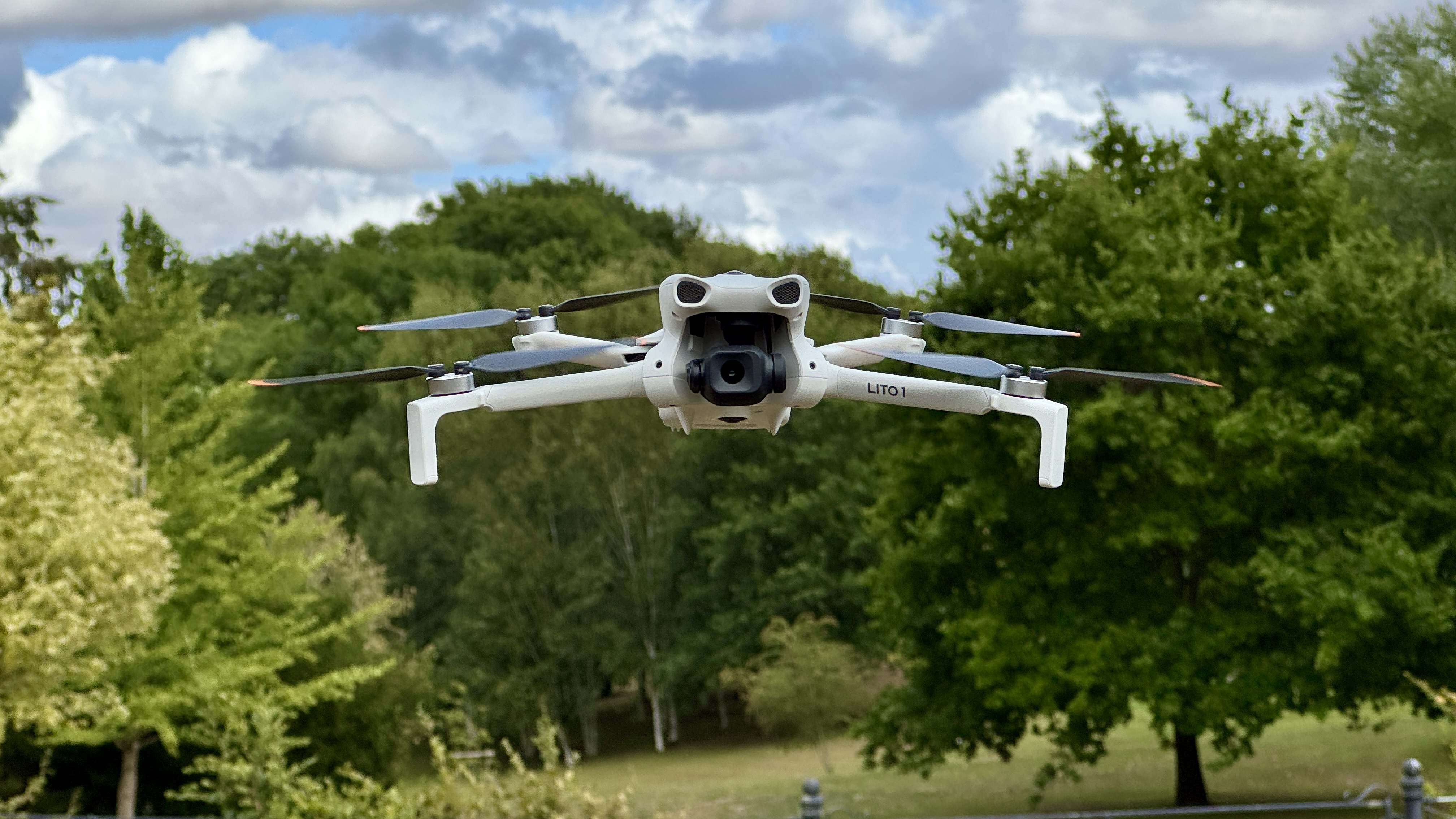 DJI Lito 1 test review in flight