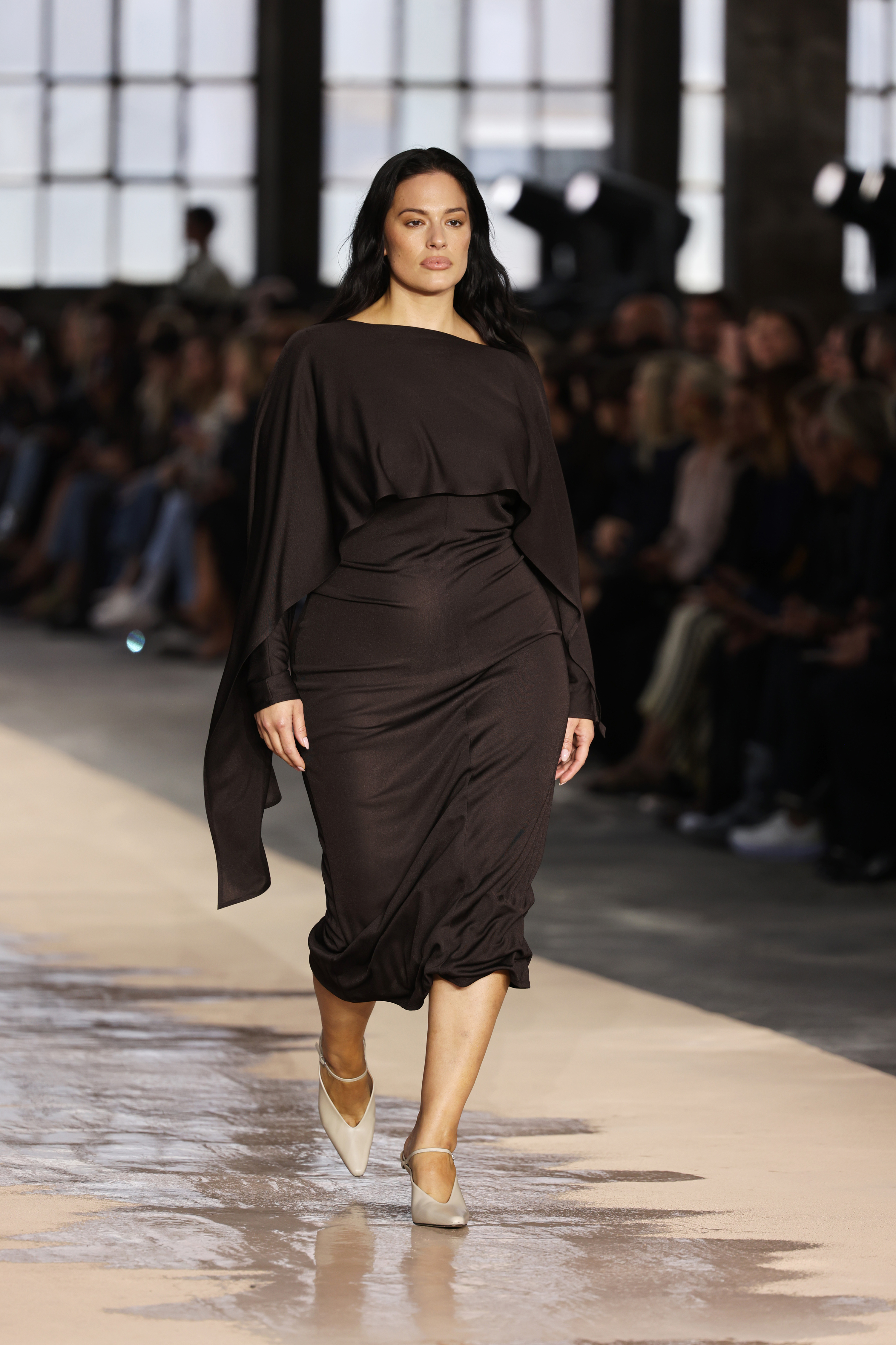MILAN, ITALY - SEPTEMBER 25: Ashley Graham walks the runway at the Boss front row during Milan Fashion Week Womenswear Spring/Summer 2026 on September 25, 2025 in Milan, Italy. (Photo by Max Cisotti/Dave Benett/Getty Images)