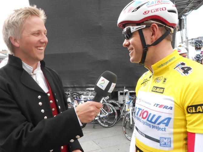 Race leader Alexander Kristoff (Katusha) speaks with the media