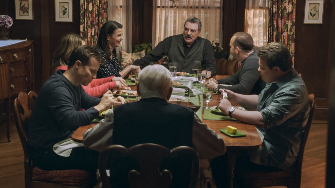 Blue Bloods Just Shared New Season 14 Pics, And I'm In My Feels About CBS Dropping A Look At One Of The Final Reagan Family Dinners