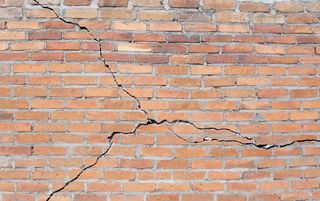 crack in brick wall
