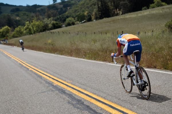 Ryder Hesjedal (Garmin-Cervelo) says goodbye to fellow breakaway rider Paul Martens (Rabobank).