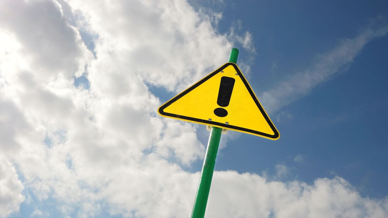 10 Things to Know About Scammers