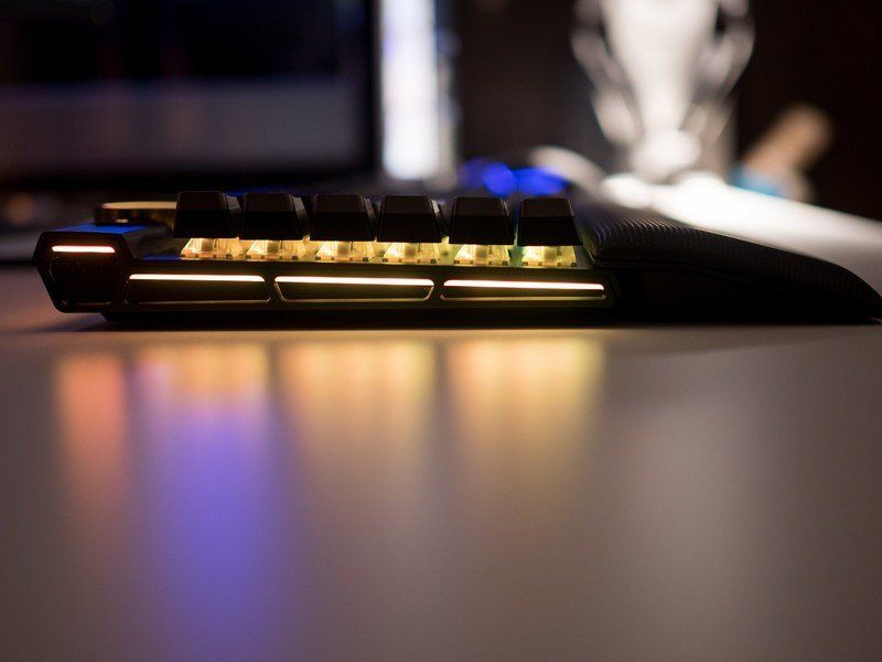 Corsair K100 RGB Keyboard review