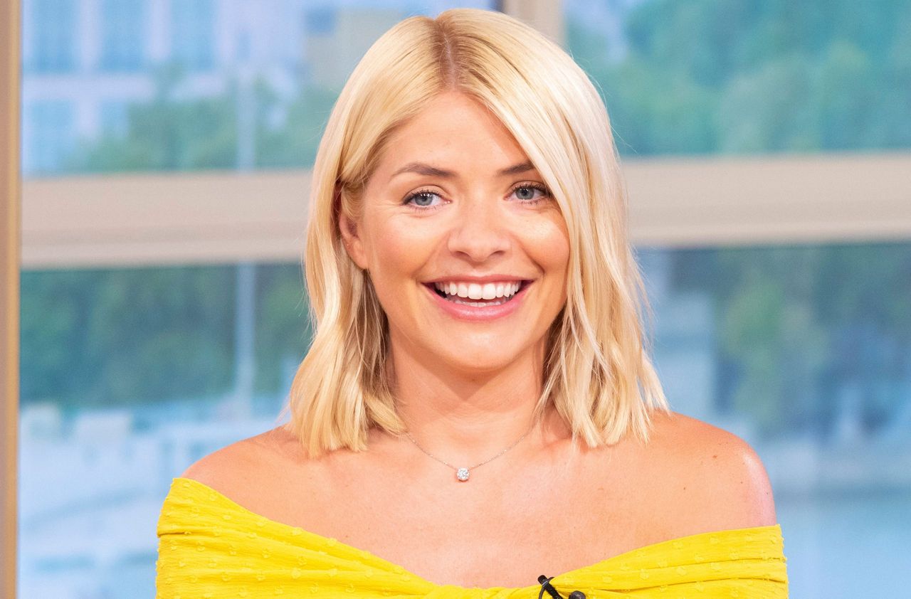 holly willoughby