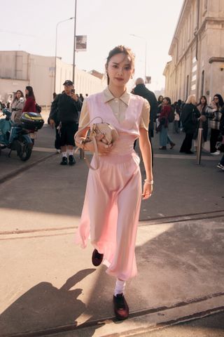 Milan Fashion Week Street Style: Pink