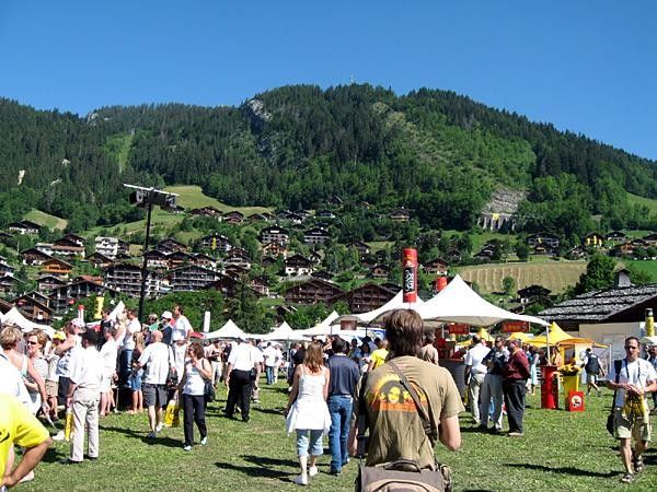 The start village in picturesque Le Grand-Bornand.