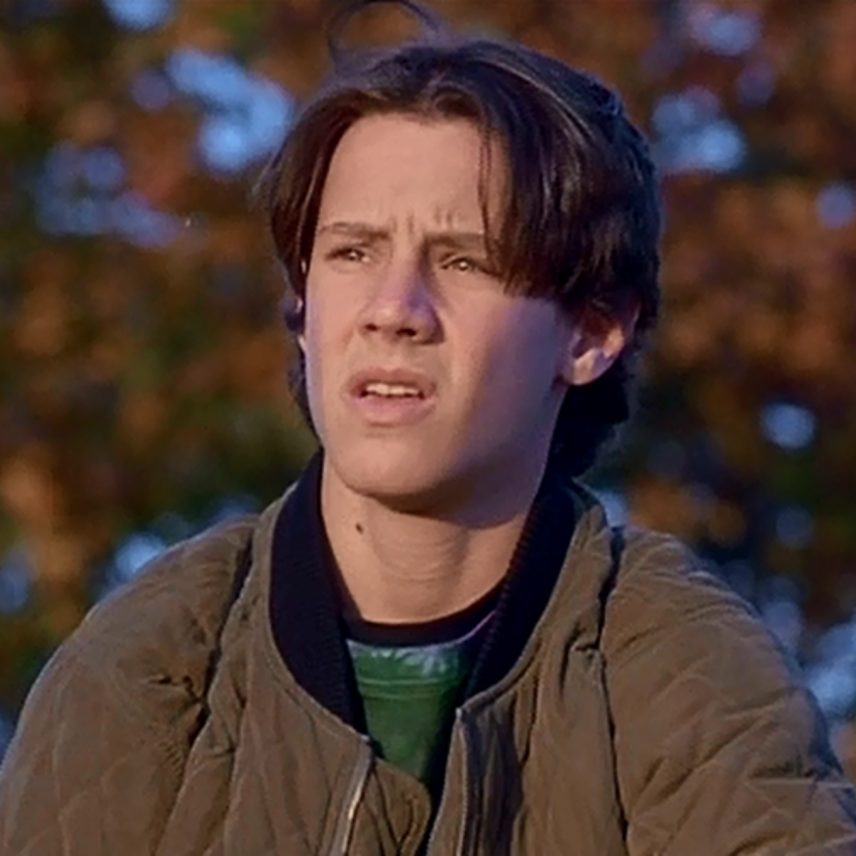 Omri Katz plays Max in Hocus Pocus