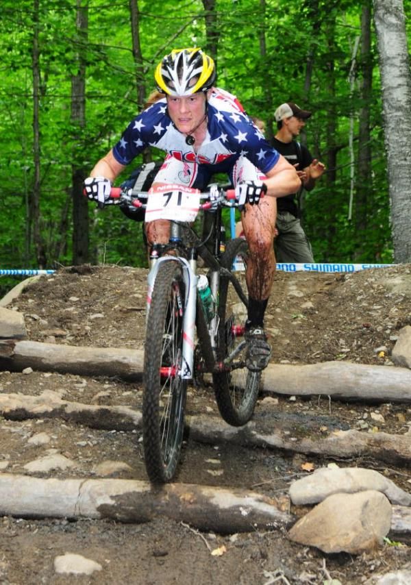 Katie Compton (Team USA) moved from last to top 10 on the first lap.