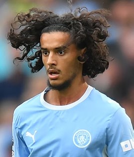 FFT396.feat_signings.gettyimages_2293350199