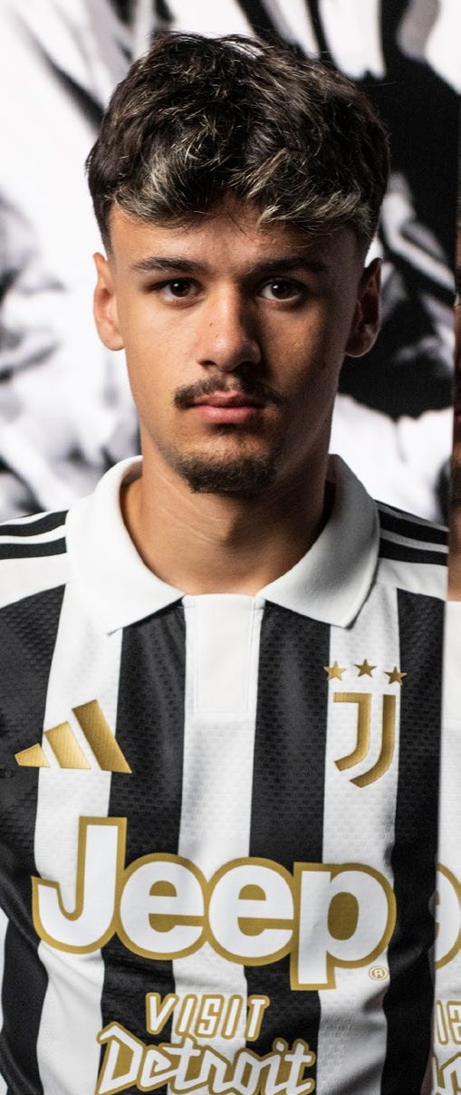 FFT396.feat_signings.gettyimages_2288025936