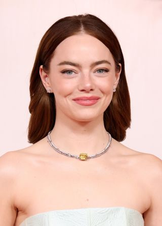 Emma Stone attends the 96th Annual Academy Awards on March 10, 2024 in Hollywood, California