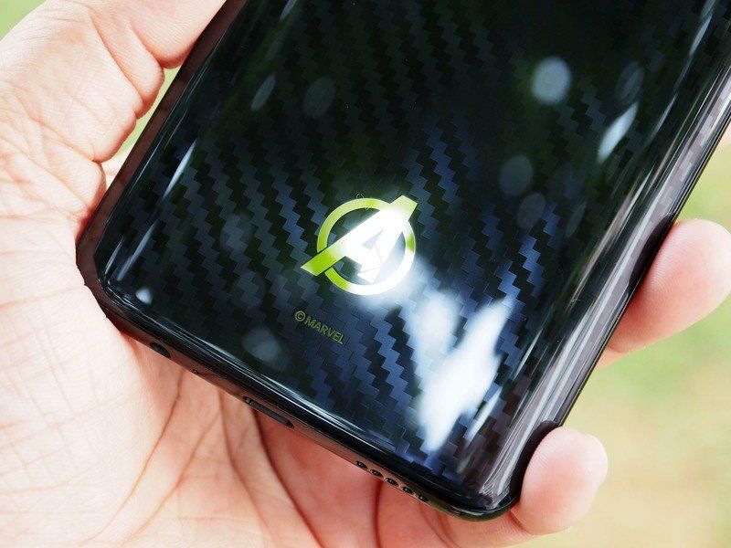 OnePlus 6 Avengers Edition