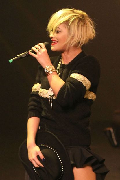 Rita Ora haircut