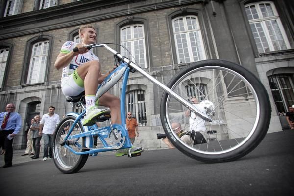 Marcel Kittel (Argos-Shimano) rode in on his newest team bike