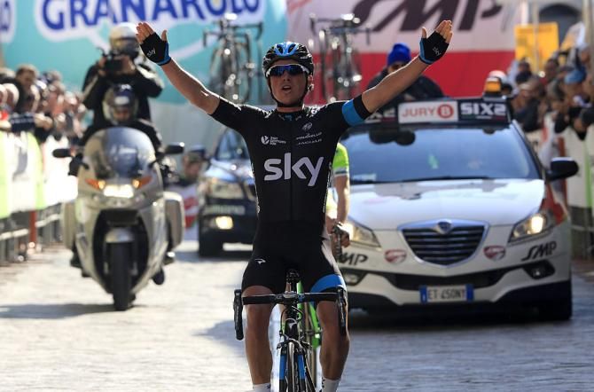 Peter Kennaugh (Team Sky) wins stage 2