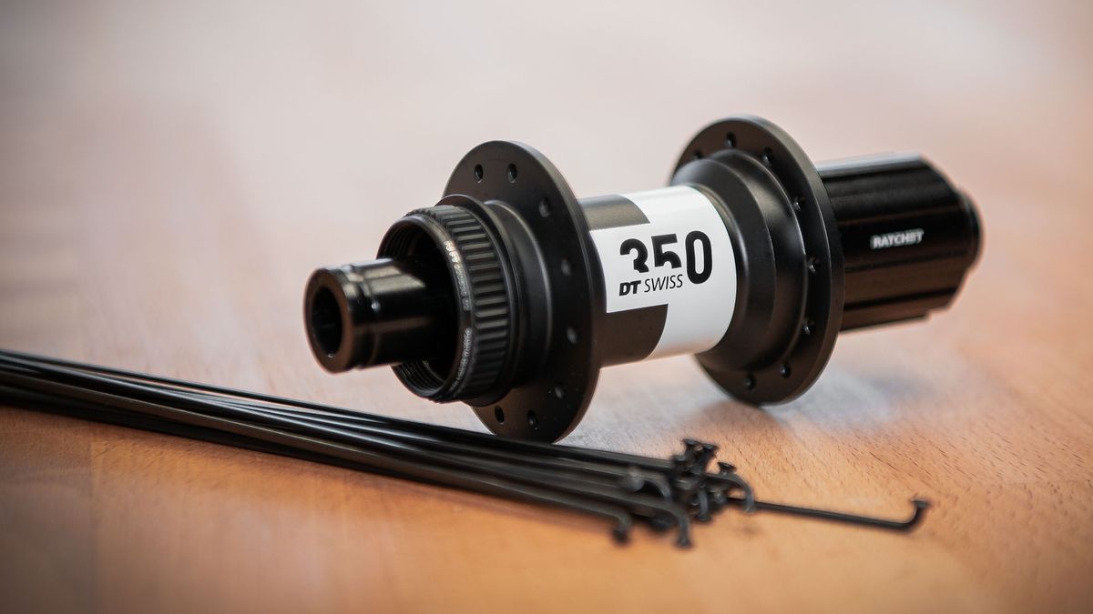 Redesigned DT Swiss 350 hubs are lighter but just as 'dependable