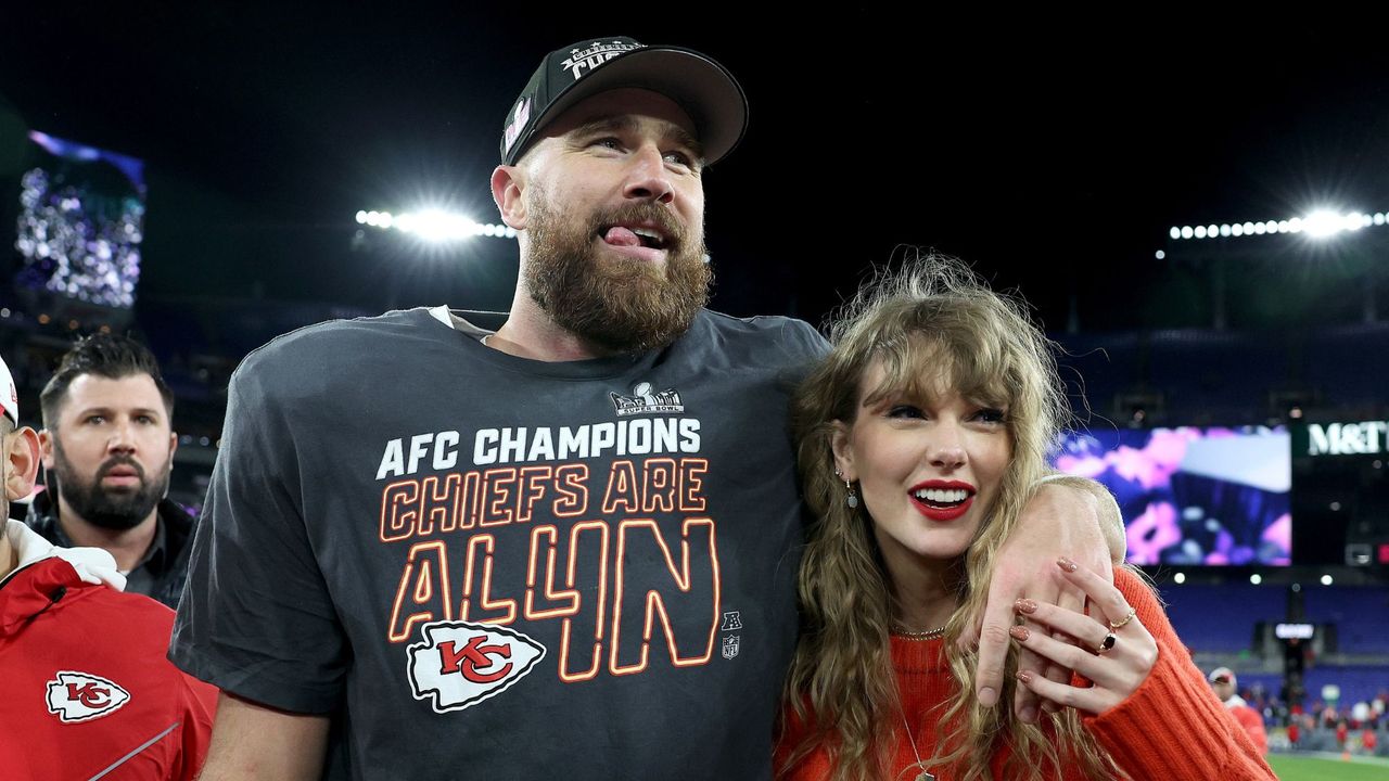 Taylor Swift and Travis Kelce attend a Kansas City Chiefs game