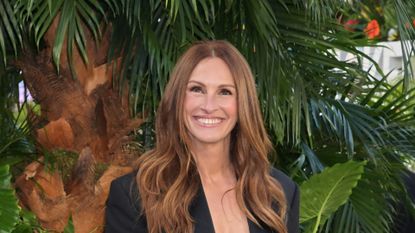 The sweet meaning behind Julia Roberts' coded dress at premiere of new movie revealed