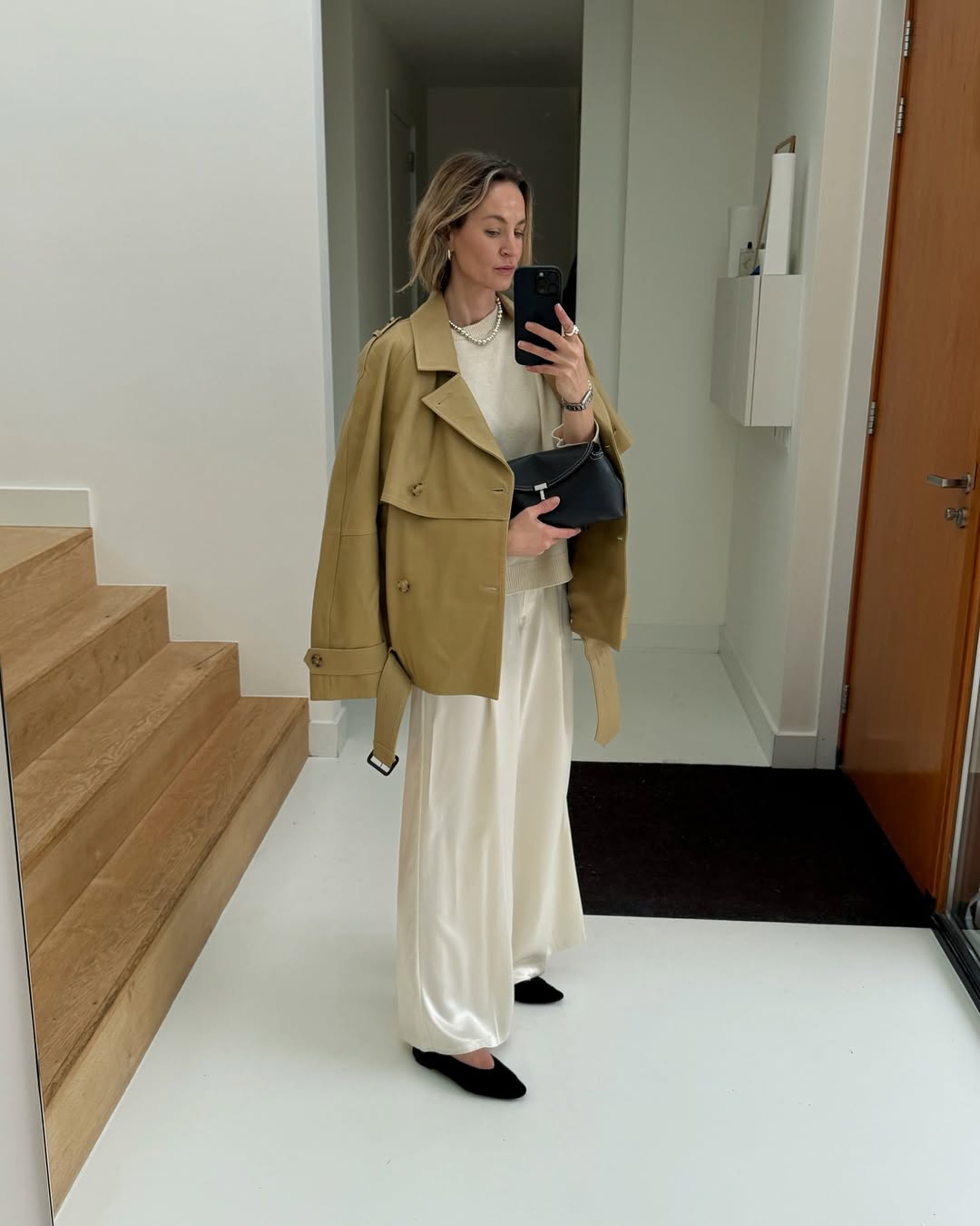 Anouk in cropped trench and satin trousers