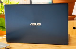 Asus ZenBook 14 UX433