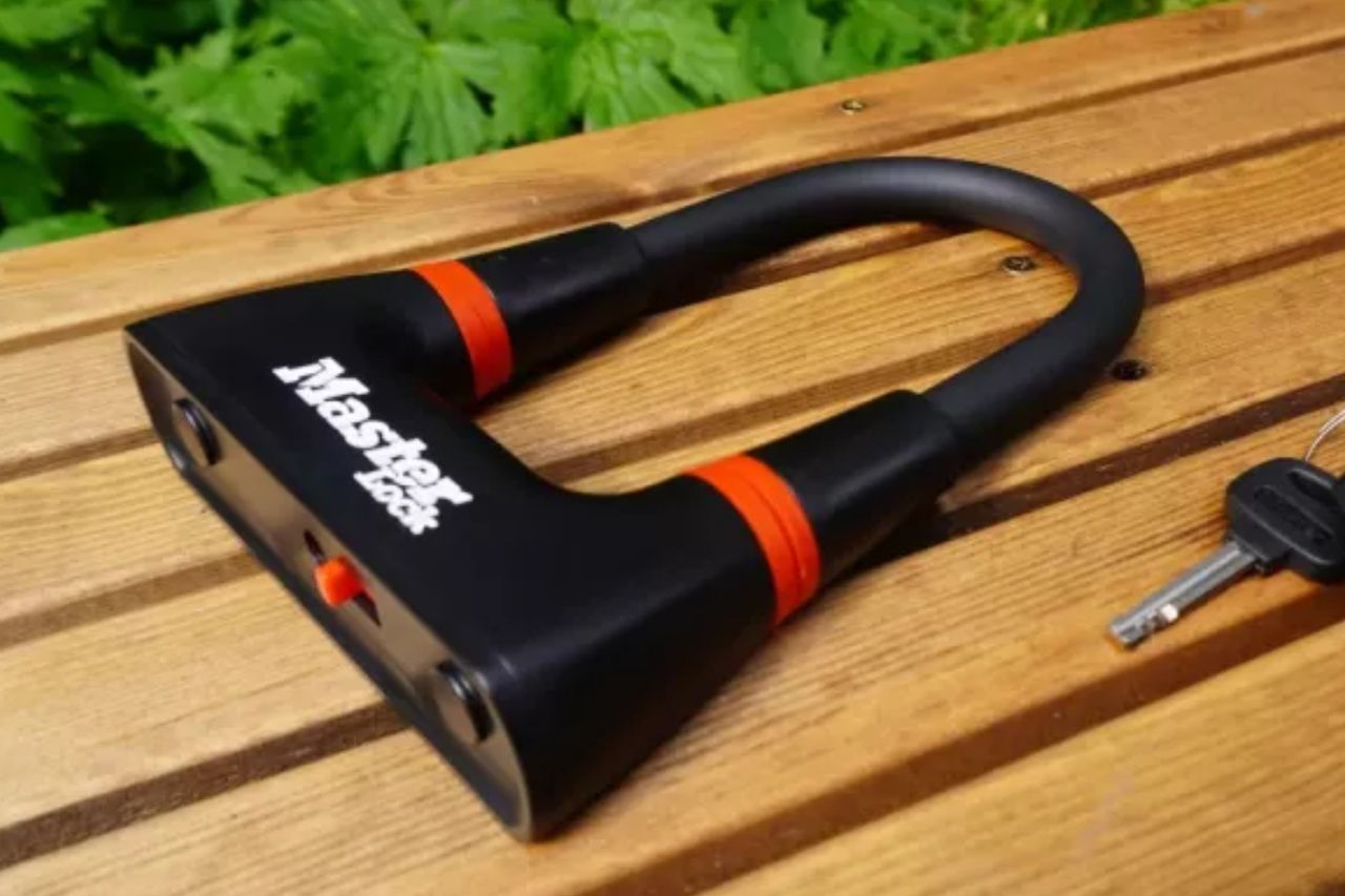 Best bike locks heavy duty and portable locks reviewed Cycling Weekly