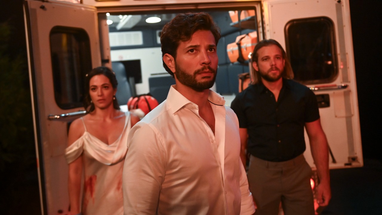 Fire Country’s Showrunner Opens Up About How Diego Confronting Bode And Gabriela Will Impact The Rest Of Season 3 And Make Things Even ‘Messier’