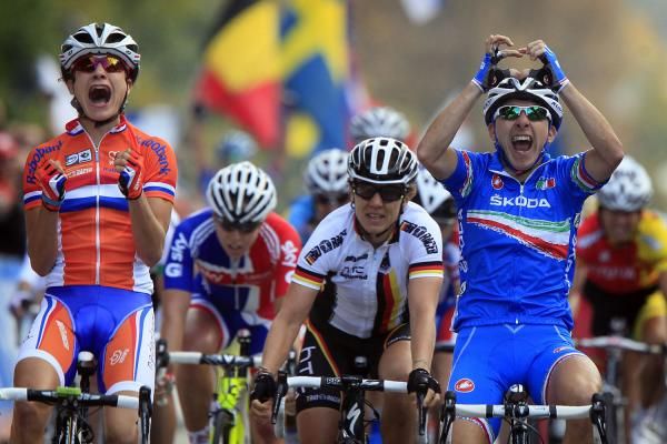 Bronzini celebrates, Vos lets out her anger