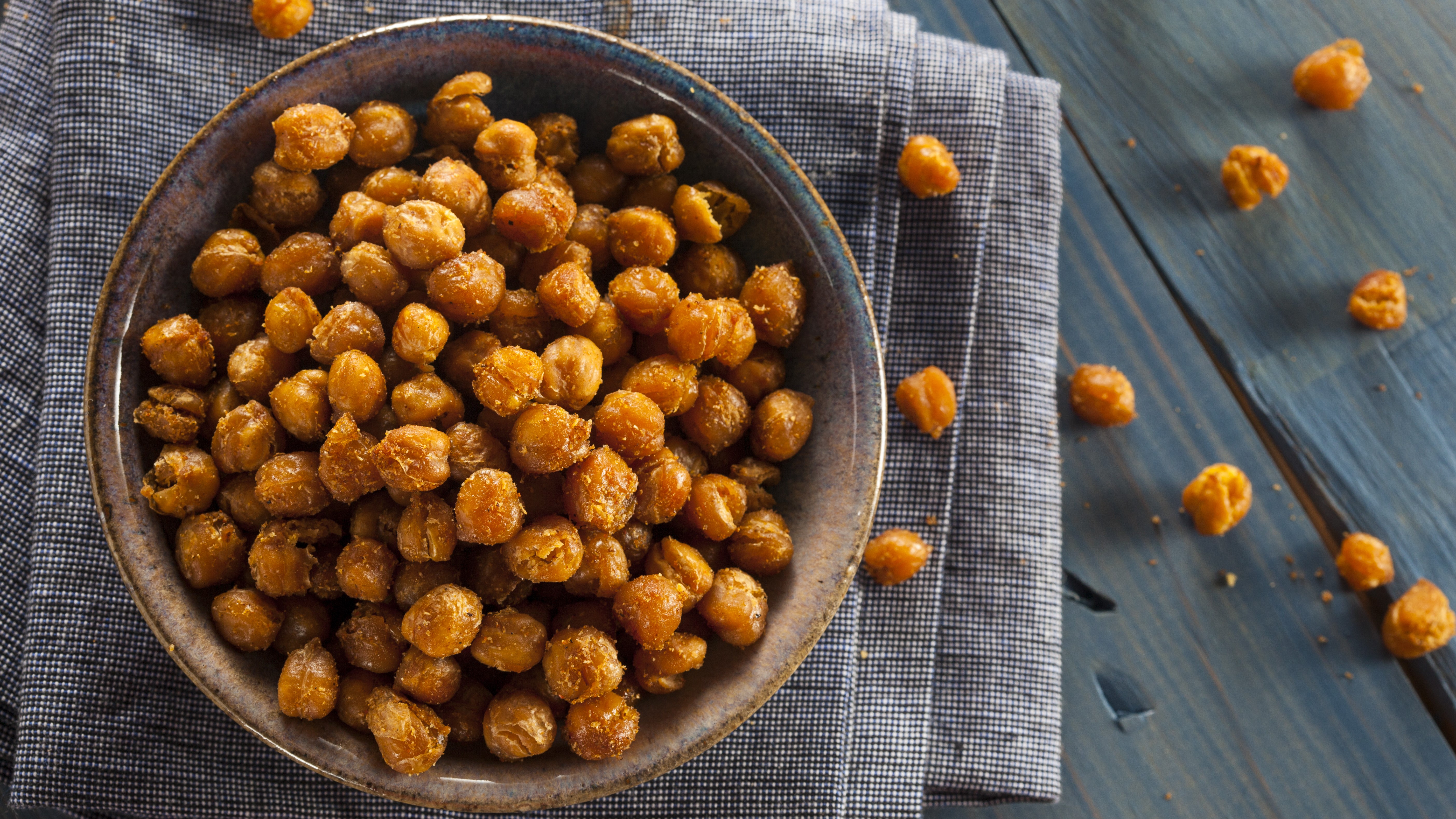 a photo of some roasted chickpeas