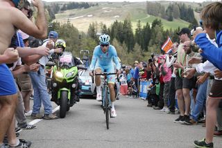 Vincenzo Nibali on stage 15 of the 2016 Giro d'Italia. Photo: Yuzuru Sunada