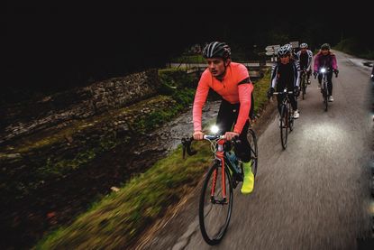 Group cycling with lights