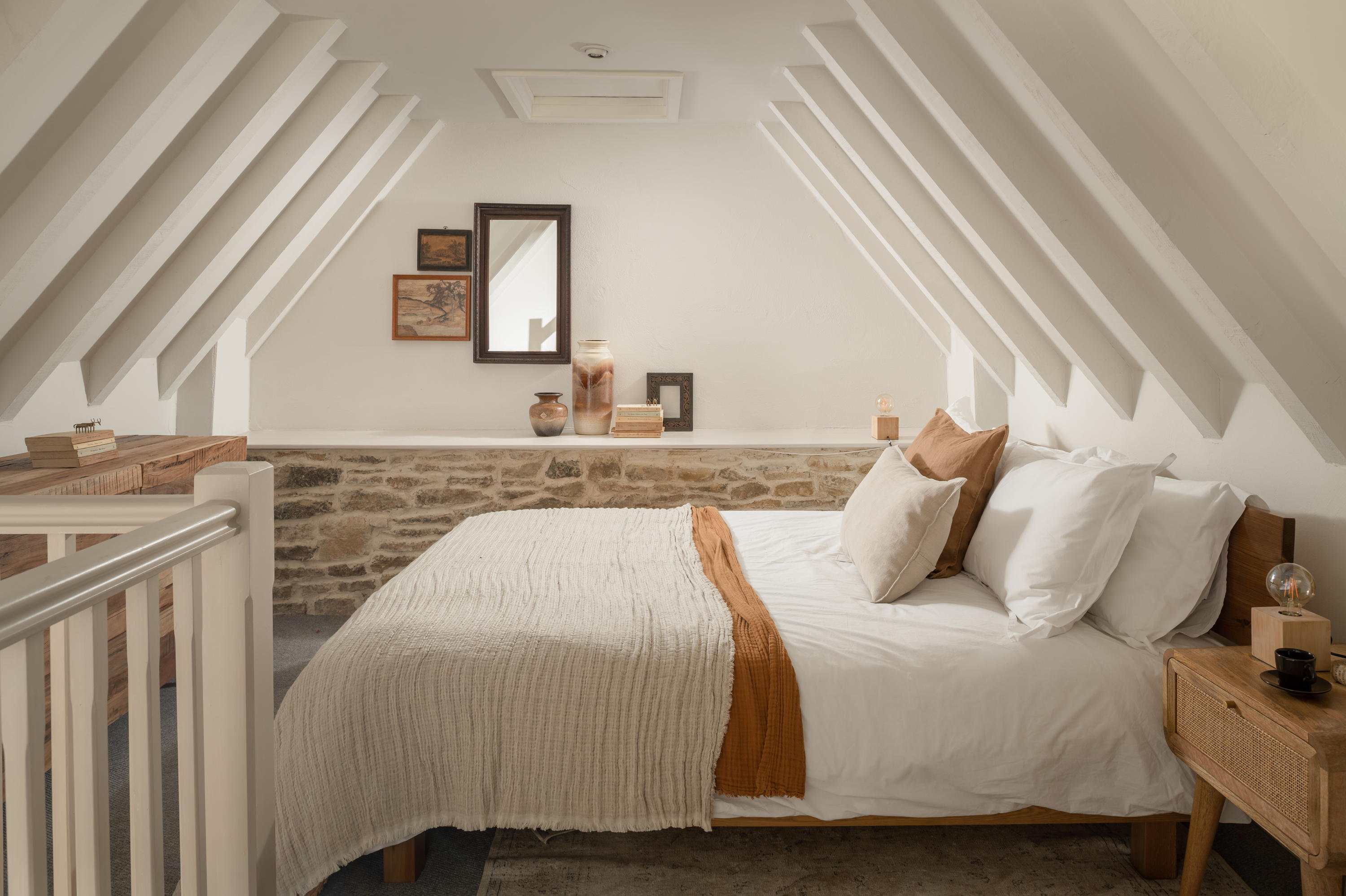 Picture-perfect country cottage