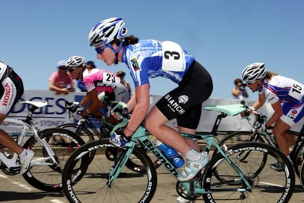 Megan Dunn (Dubbo CC) made her presence in the race known, stalking the Honda Dream Team and finishing in second place.