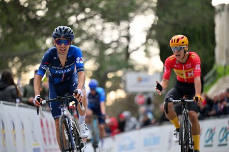 Classic Var 2024: Lenny Martinez pips Tobias Halland Johannessen on Mont Faron finish to win inaugural one-day race