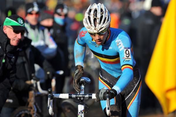 Sven Nys races in the colours of Belgium.