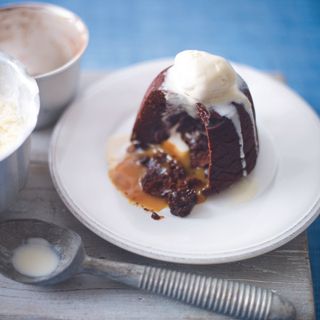 Chocolate Fondants with Salted Caramel