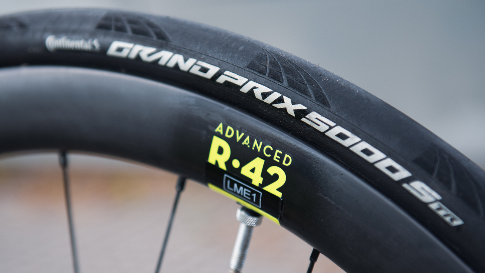 Best Tubeless Road Tyres: Faster, More Comfortable And Less Puncture ...