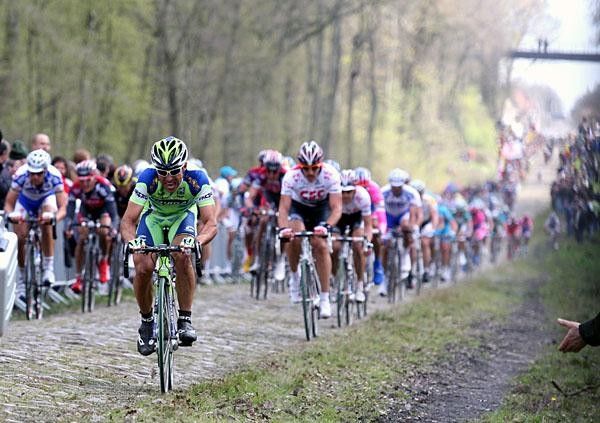 Fischer stormed ahead in Wallers-Arenberg, but Cancellara had him in his sight.