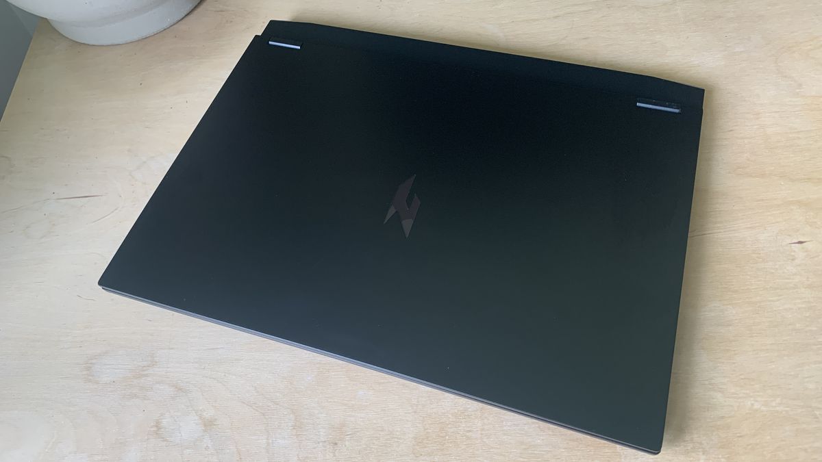 Acer Nitro 16S AI